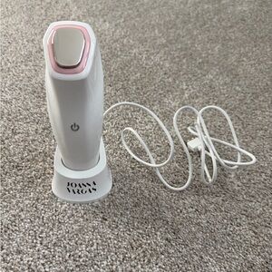 Joanna Vargas Magic Glow Wand